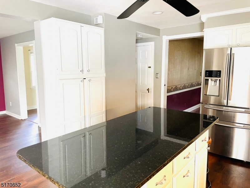 Rahway City, NJ 07065,57 Russell Ave