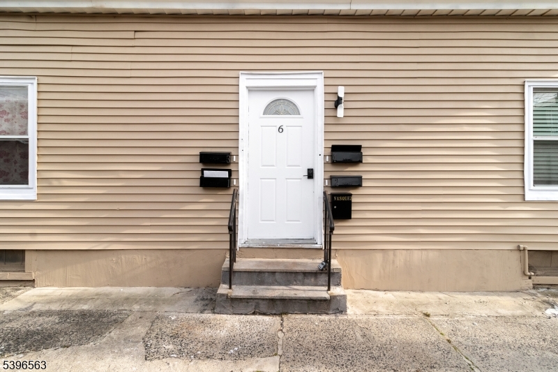 Union Twp., NJ 07088,6 Oswald Pl #3b