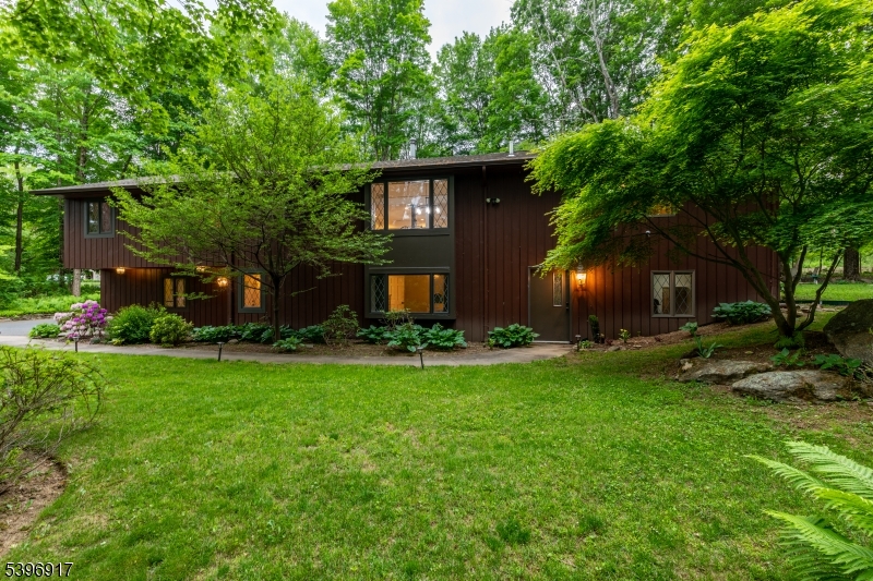 Washington Twp., NJ 07840,24 Church Rd