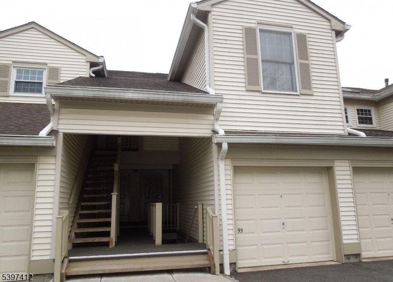 Bernards Twp., NJ 07920,95 Jamestown Rd Ondo