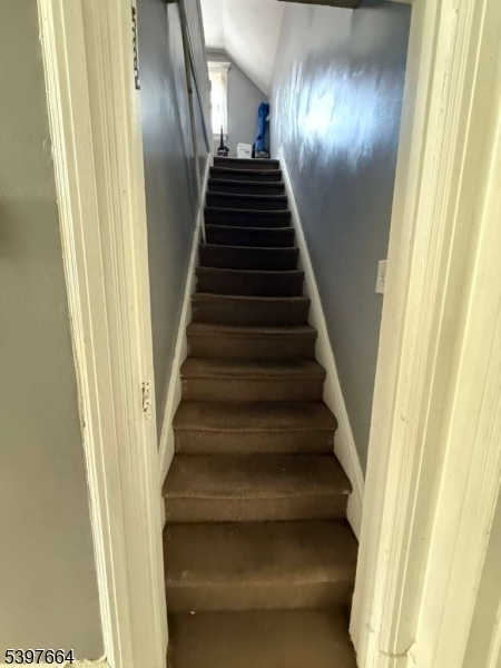 681 E 28Th St, Paterson City, NJ 07504