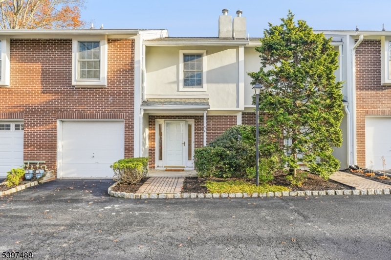 318 Main St #34, Madison Boro, NJ 07940