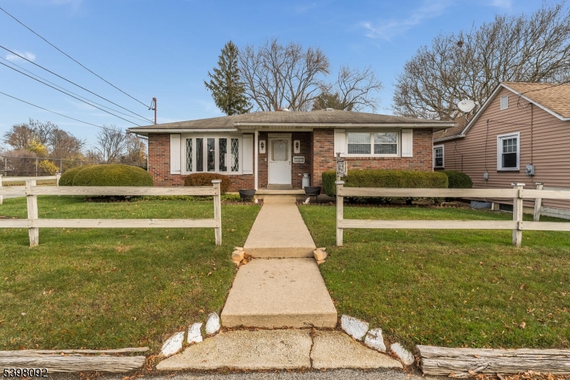 Phillipsburg Town, NJ 08865,1035 Grand St