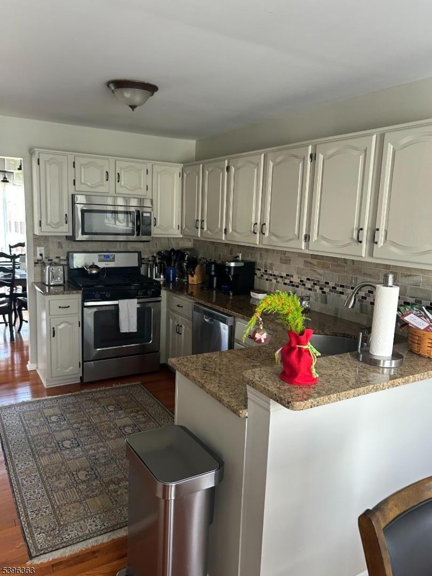 Readington Twp., NJ 08889,89 Violet Ct