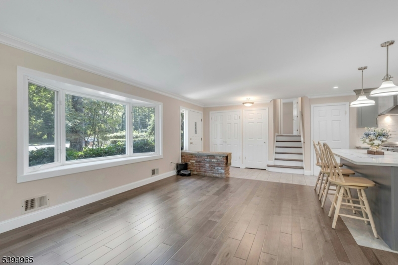 Cedar Grove Twp., NJ 07009,82 Little Falls Rd