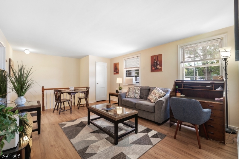 Springfield Twp., NJ 07081,445 Morris Ave #4