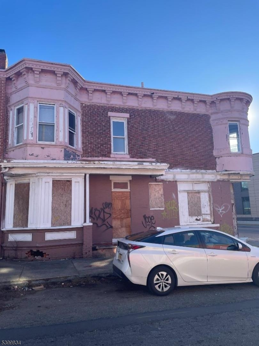 Camden City, NJ 08104,1476 Mount Ephraim Ave