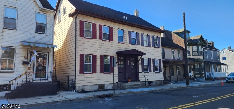 Phillipsburg Town, NJ 08865,132 Sitgreaves St
