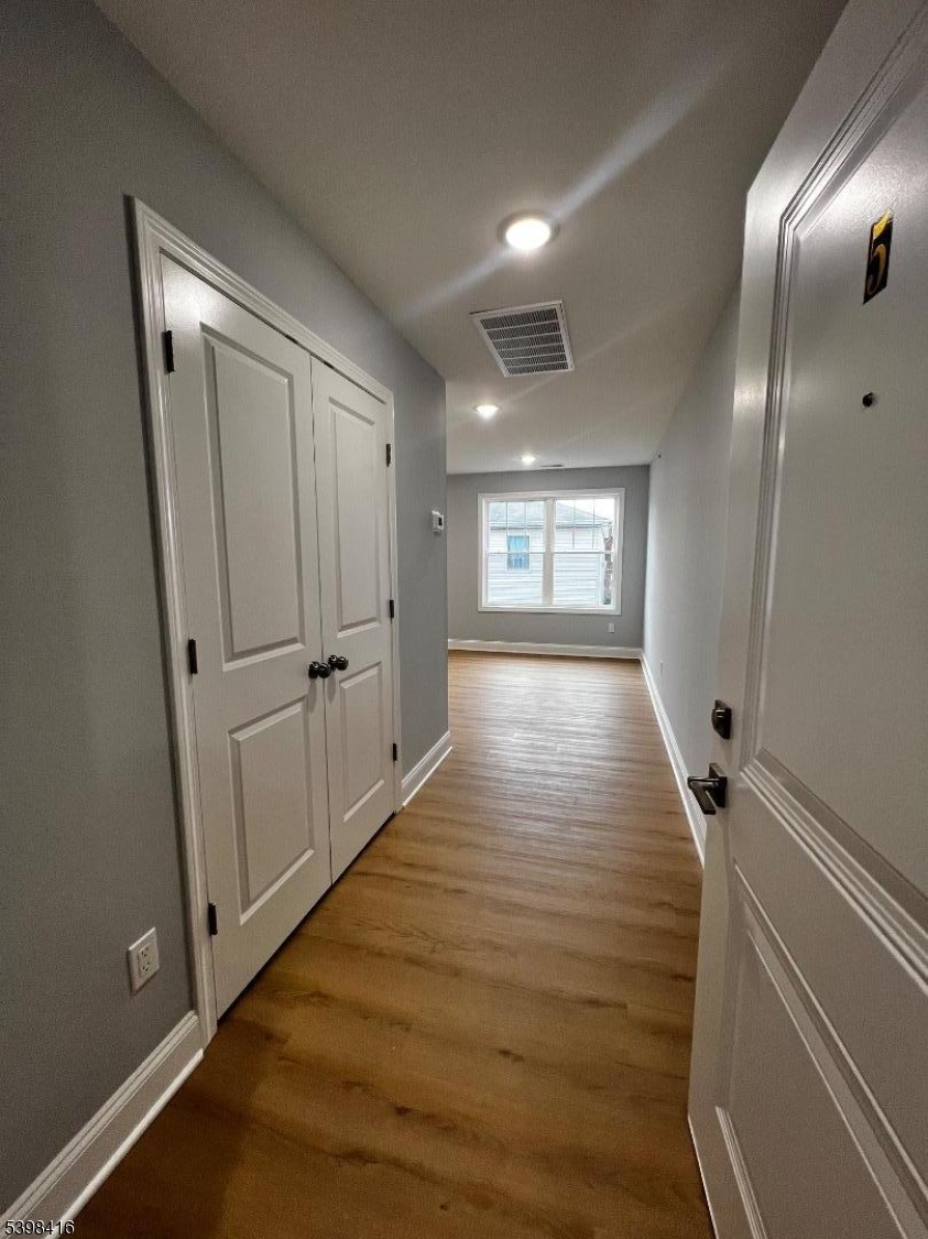 Passaic City, NJ 07055,110 Madison St #2