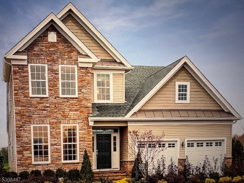 Mount Olive Twp., NJ 07836,84 DRAKE WAY