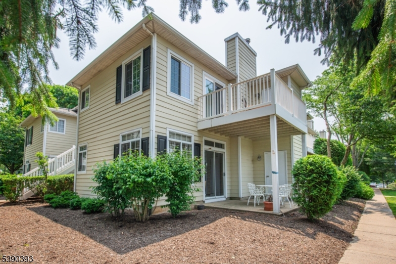 73 Wentworth Road, Bedminster Twp., NJ 07921