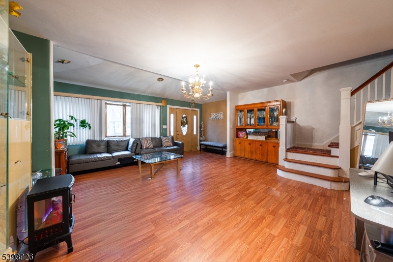 Union Twp., NJ 07083,1239 Plane St