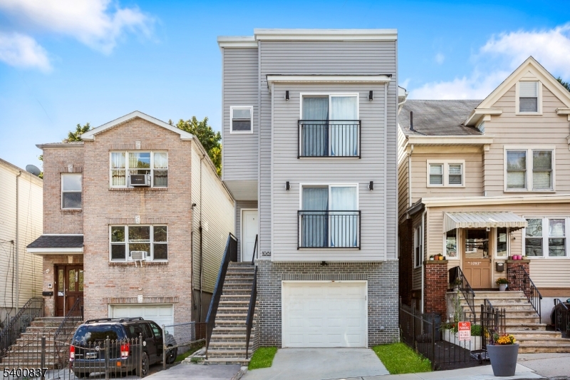 1081 18Th Ave, Newark City, NJ 07106