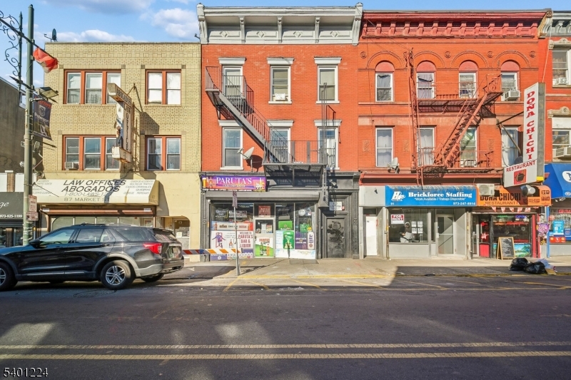 89 Market St, Paterson City, NJ 07505