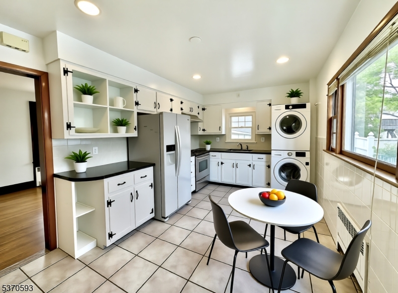 Belleville Twp., NJ 07109,126 Garden Ave