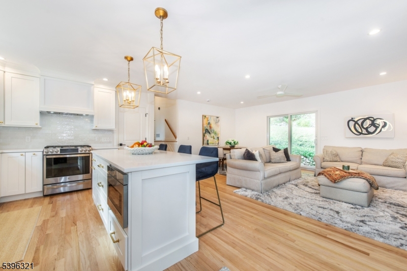 Morris Twp., NJ 07960,16 Dellwood Ave