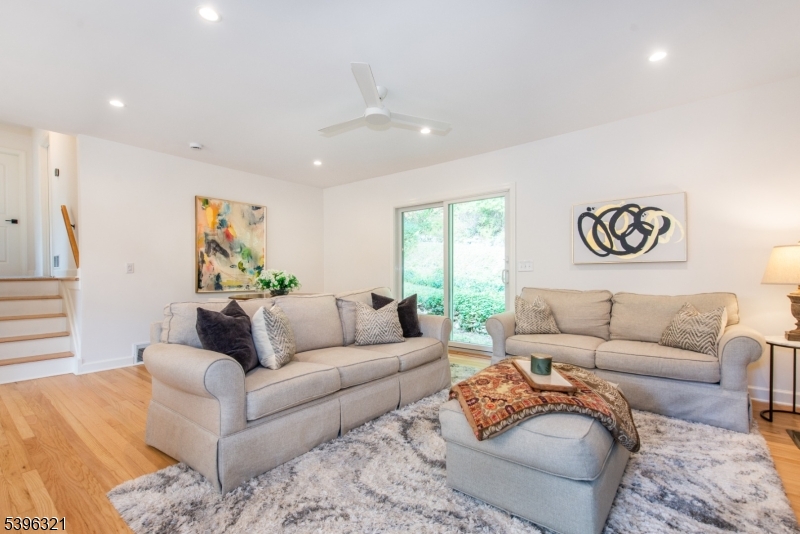 Morris Twp., NJ 07960,16 Dellwood Ave