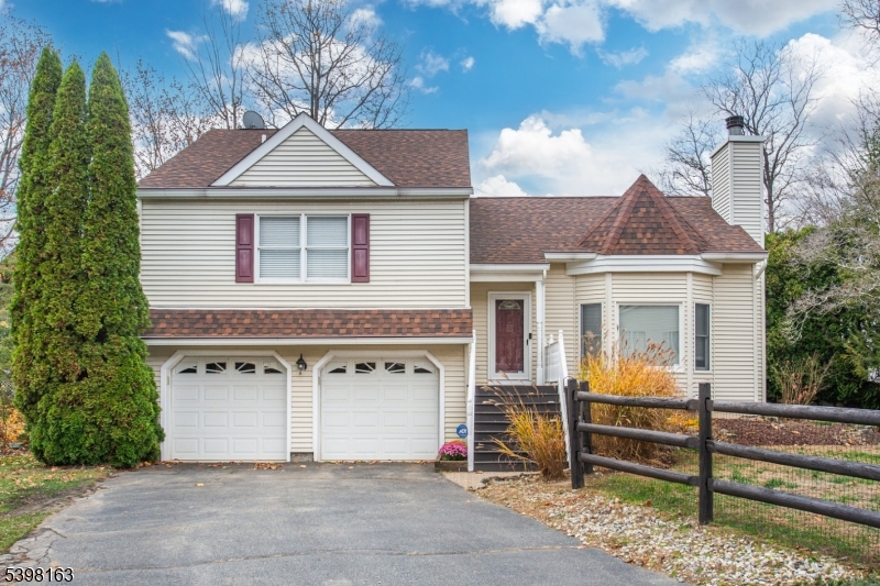 3 Lakeside Pl, Sparta Twp., NJ 07871