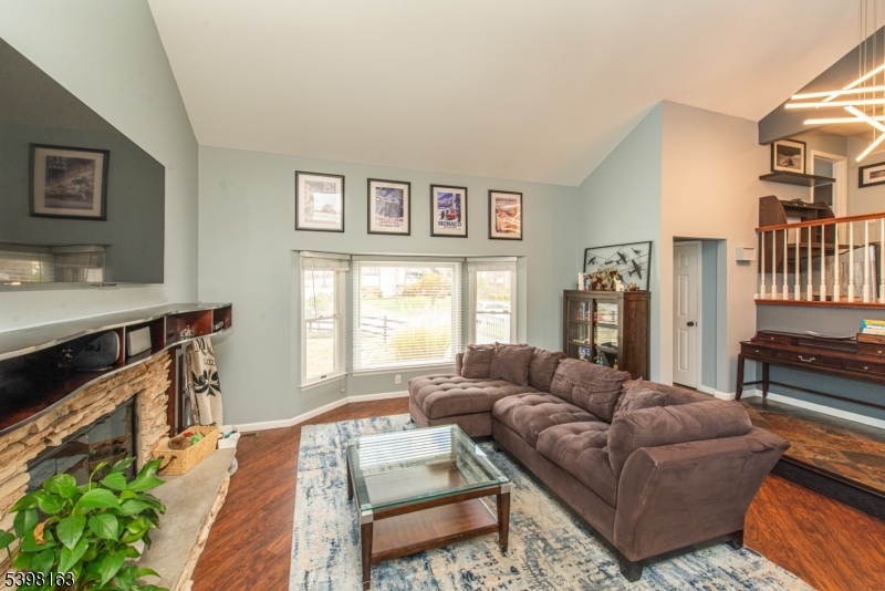 Sparta Twp., NJ 07871,3 Lakeside Pl