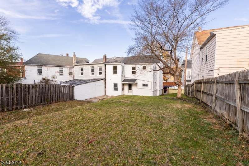 Phillipsburg Town, NJ 08865,104 Mercer St