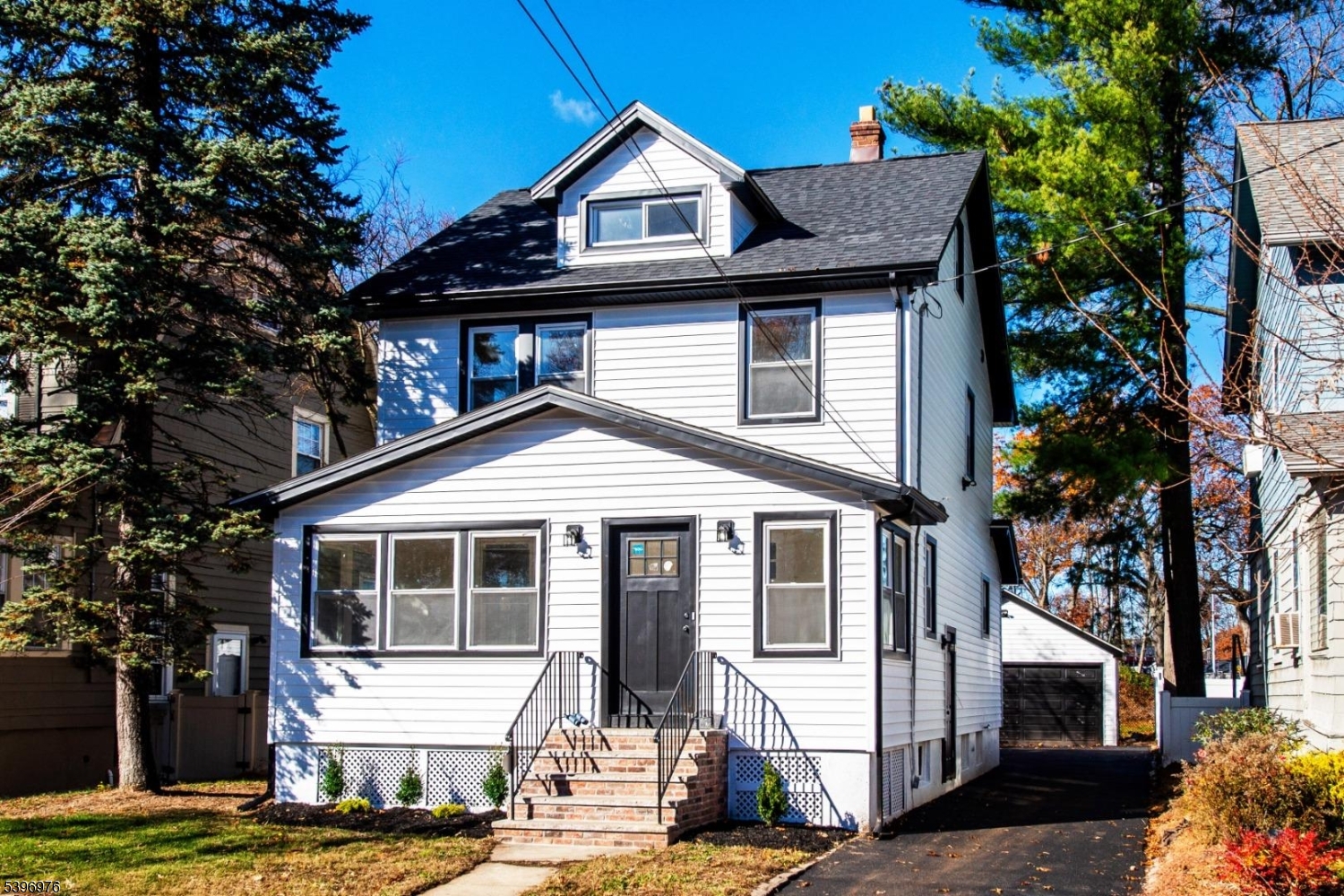 79 Essex Ave, Maplewood Twp., NJ 07040