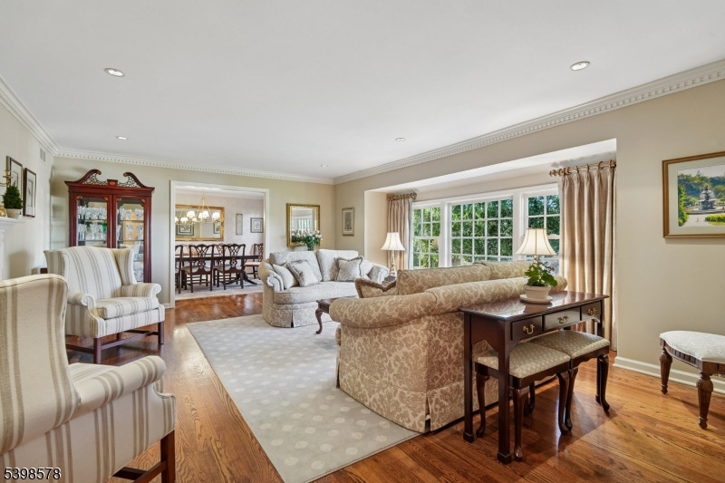 Chatham Twp., NJ 07928,45 Runnymede Rd