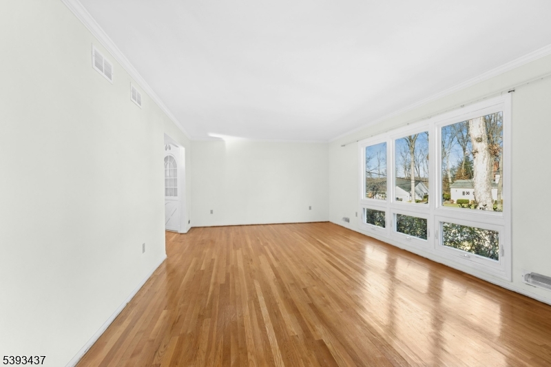 Berkeley Heights Twp., NJ 07922,150 Lenape Lane