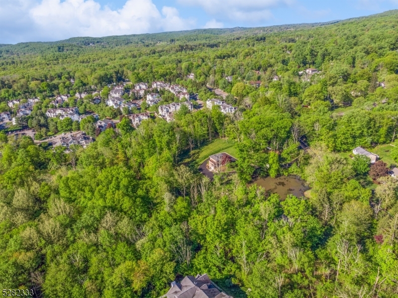 Morris Twp., NJ 07960,242 Lake Rd