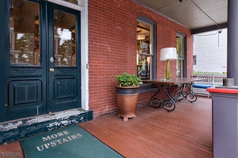 Lambertville City, NJ 08530,67 Bridge St