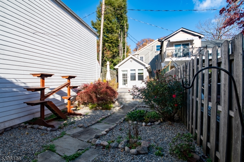 Lambertville City, NJ 08530,35 Delaware Ave