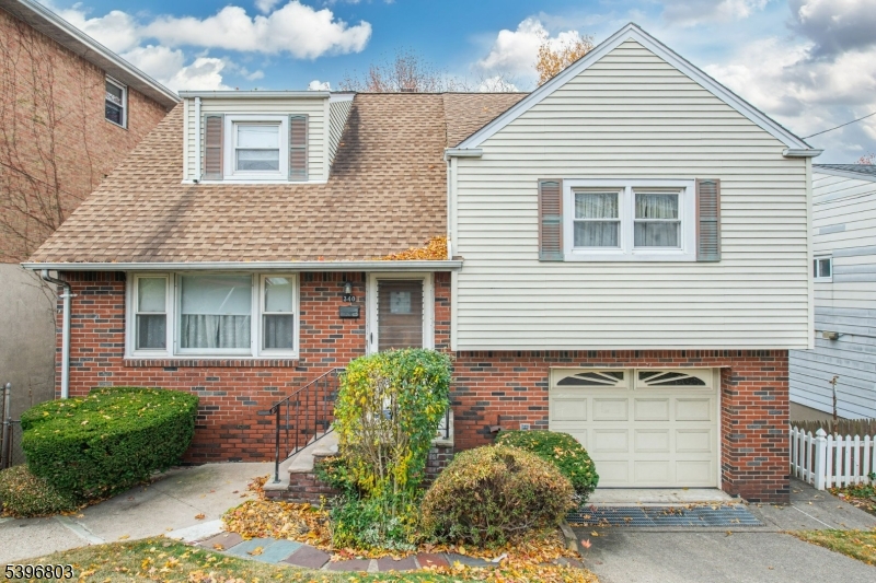 340 Northwood Way, Palisades Park Boro, NJ 07650