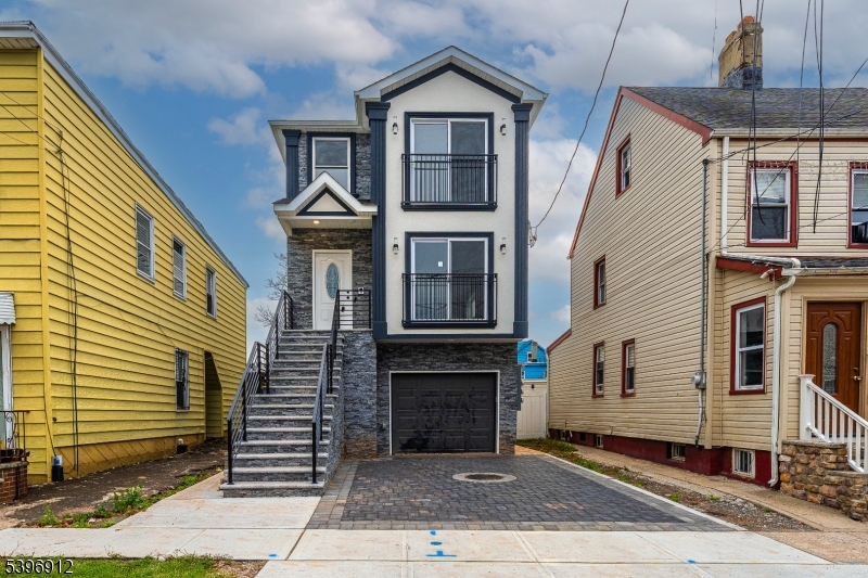 Elizabeth City, NJ 07201,840 Martin St