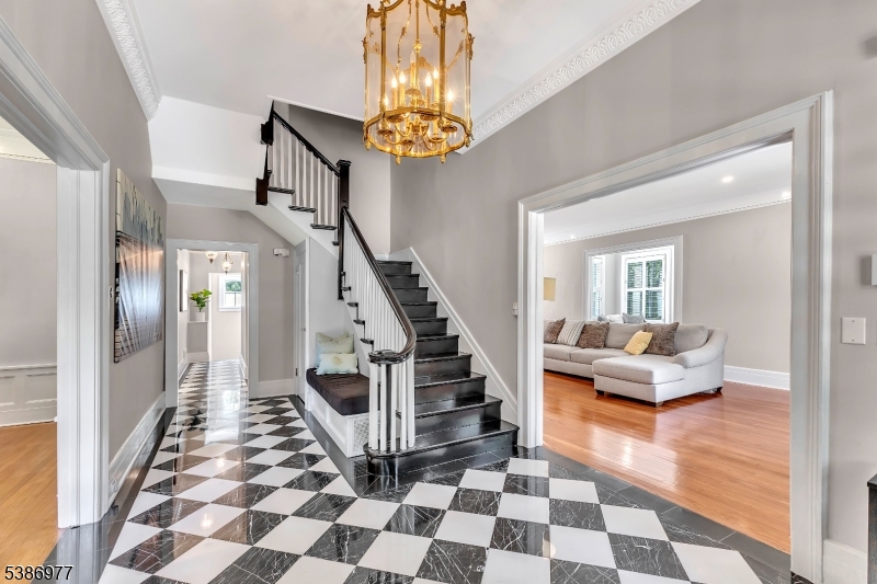 Montclair Twp., NJ 07042,65 S Mountain Ave