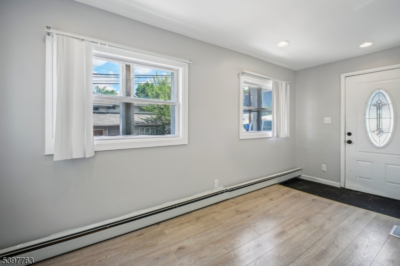 Paterson City, NJ 07501,296 Dixon Ave