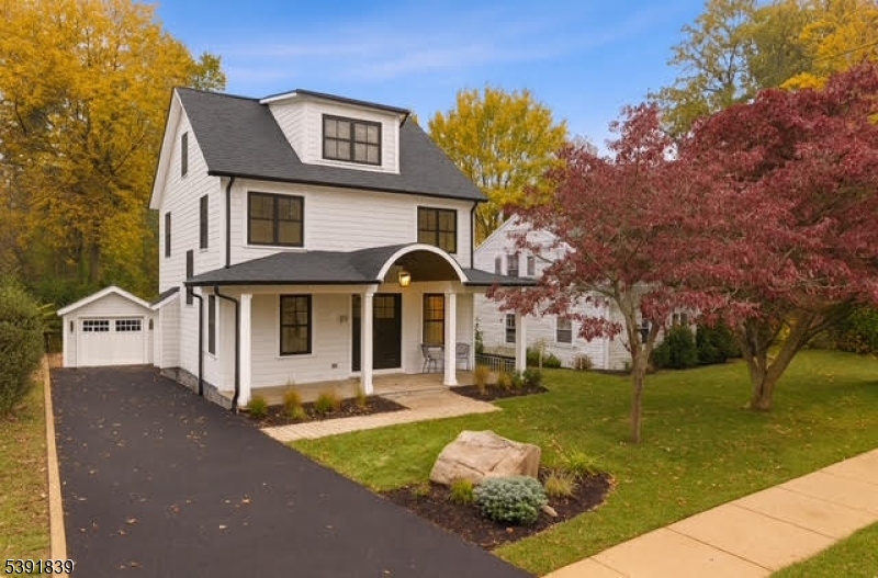 47 Red Rd, Chatham Boro, NJ 07928