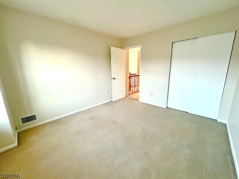 Hamburg Boro, NJ 07419,30 Willow Ci