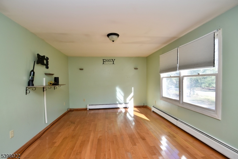 West Milford Twp., NJ 07421,54 Shadyside Rd