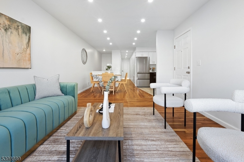 Newark City, NJ 07112,14 Willoughby St