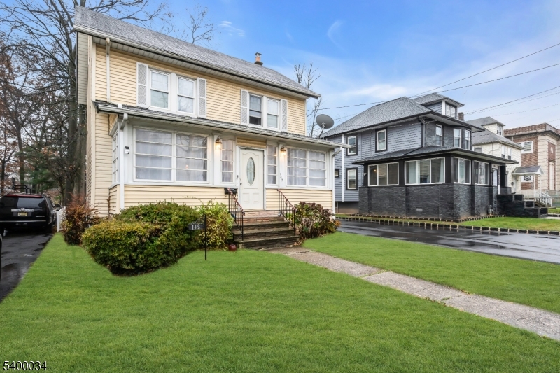 Roselle Boro, NJ 07203,142 E 6Th Ave