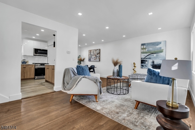 Linden City, NJ 07036,2824 N Stiles St