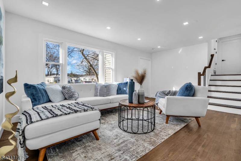 Linden City, NJ 07036,2824 N Stiles St