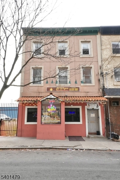 47 Fleming Ave, Newark City, NJ 07105