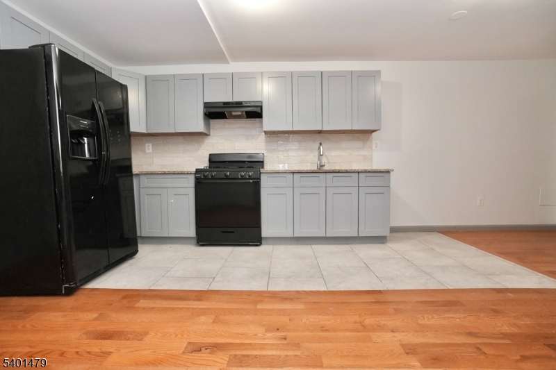 Newark City, NJ 07105,47 Fleming Ave