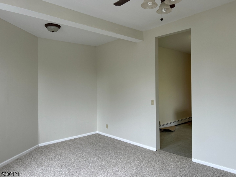 331 Pleasant Pl, Apt F, Teaneck Twp., NJ 07666