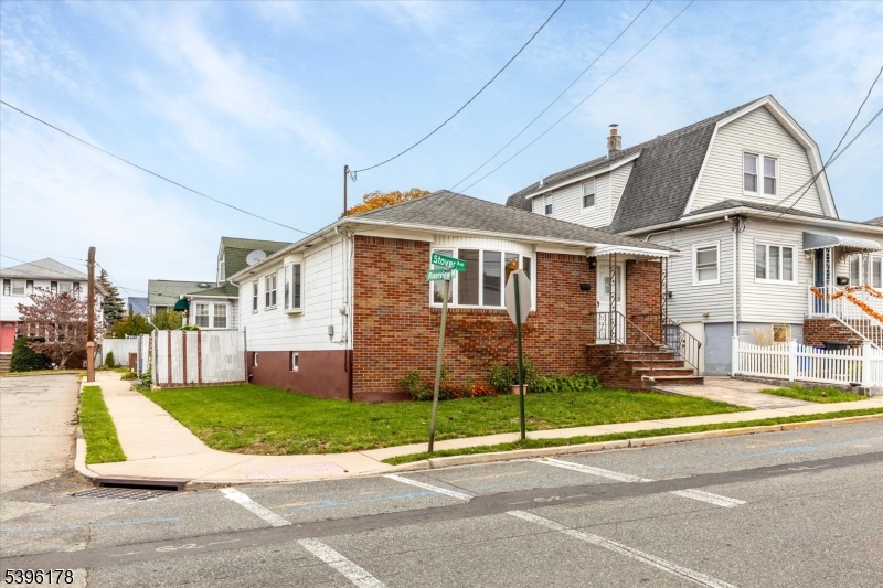 North Arlington Boro, NJ 07031,222 Stover Ave