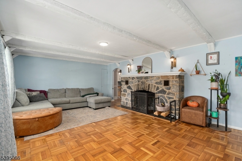 Washington Boro, NJ 07882,1 Valley View Ter