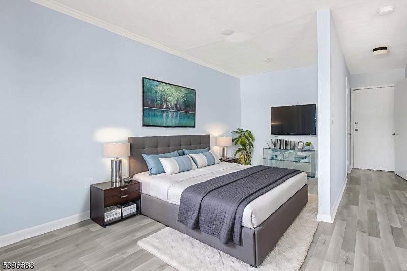 Hackensack City, NJ 07601,850 Main St #1g