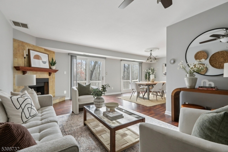 Roxbury Twp., NJ 07876,209 Woods Edge Dr