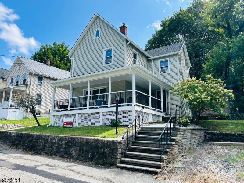 26 New Hampshire St, Newton Town, NJ 07860