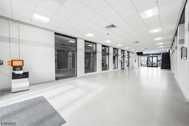 Mahwah Twp., NJ 07430,1 Lethbridge Plz